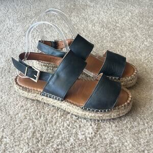 Alohas double black leather straps espadrilles sandals.